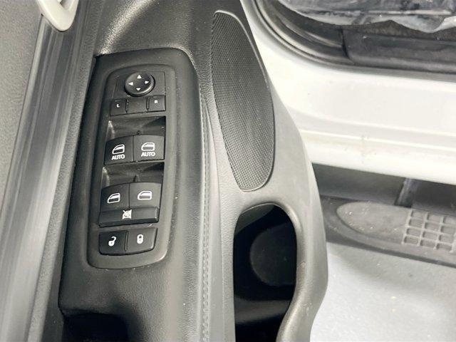 used 2022 Jeep Grand Cherokee car, priced at $30,761