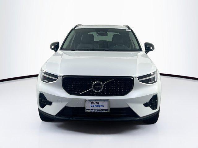 used 2023 Volvo XC40 car, priced at $39,166