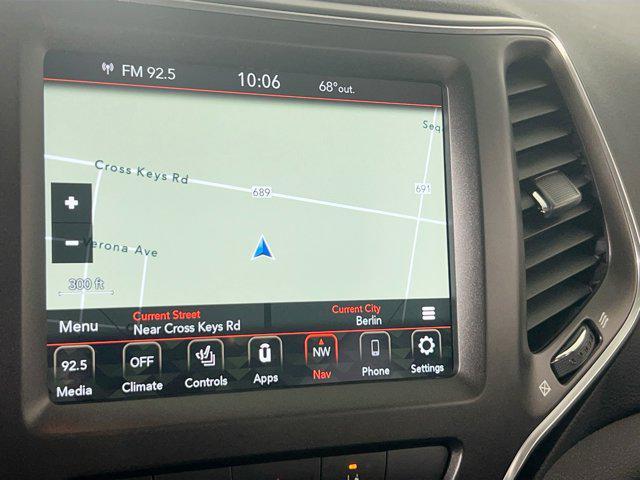 used 2022 Jeep Cherokee car, priced at $25,208