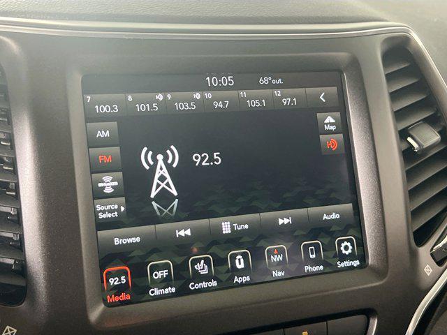 used 2022 Jeep Cherokee car, priced at $25,208