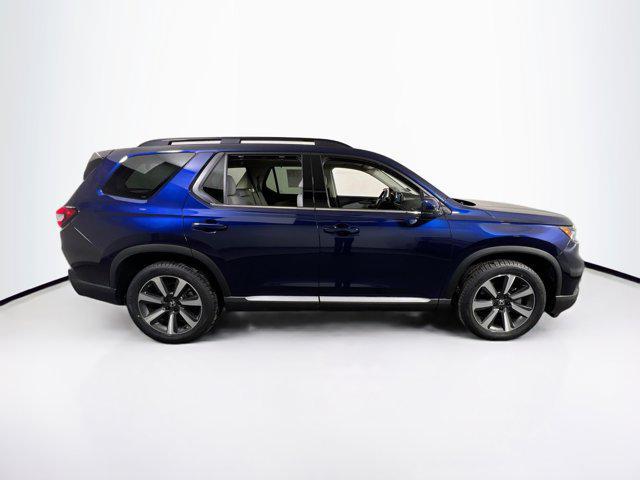 used 2023 Honda Pilot car, priced at $40,868