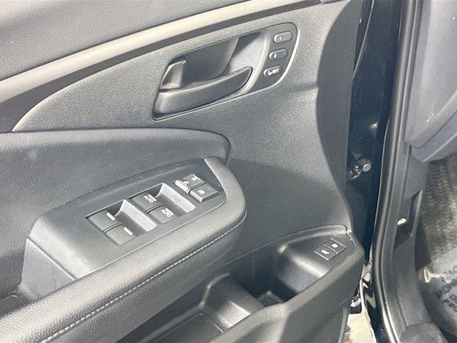 used 2022 Honda Passport car, priced at $32,115