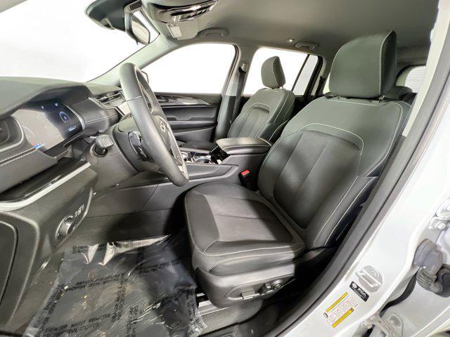 used 2022 Jeep Grand Cherokee car, priced at $31,245