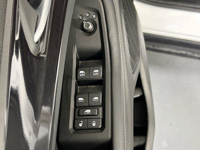 used 2023 Jeep Grand Cherokee car, priced at $35,403