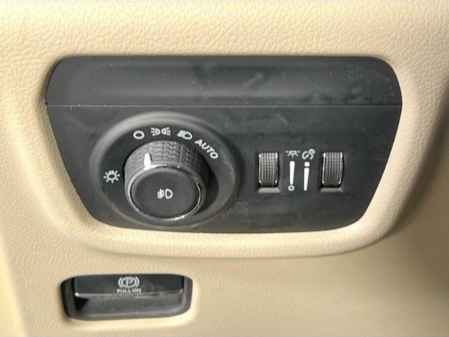 used 2021 Jeep Grand Cherokee L car, priced at $31,999