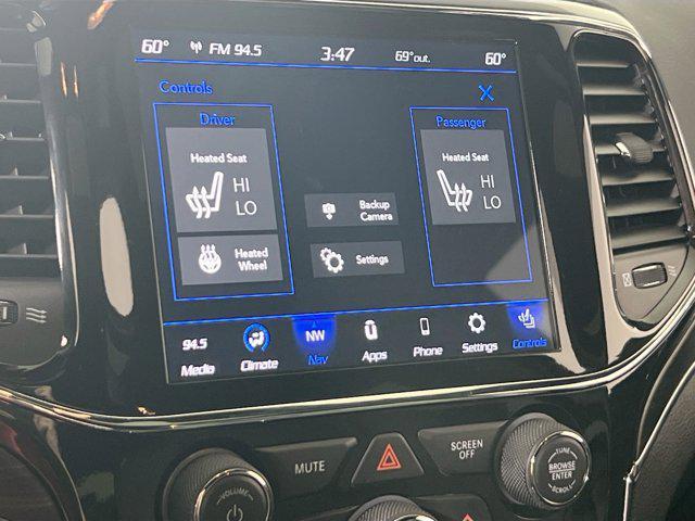 used 2022 Jeep Grand Cherokee car, priced at $29,118