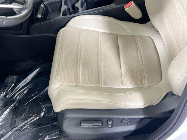 used 2022 Honda CR-V car, priced at $29,995