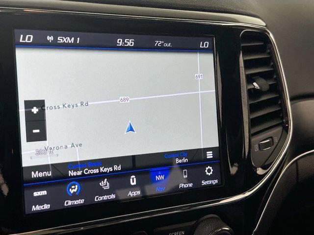 used 2022 Jeep Grand Cherokee car, priced at $26,259