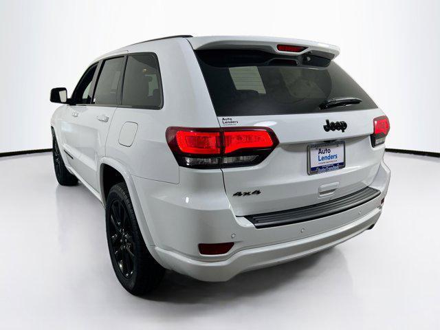 used 2022 Jeep Grand Cherokee car, priced at $27,129