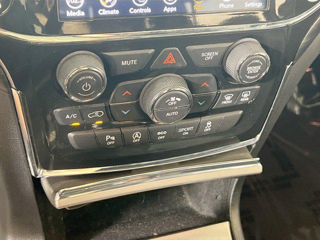 used 2022 Jeep Grand Cherokee car, priced at $29,404