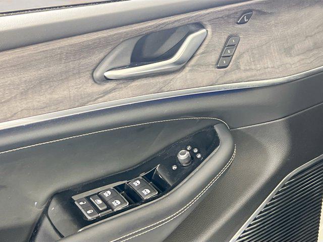 used 2022 Jeep Grand Cherokee car, priced at $36,353