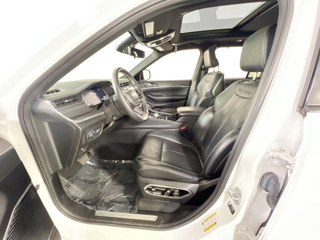 used 2022 Jeep Grand Cherokee car, priced at $36,353