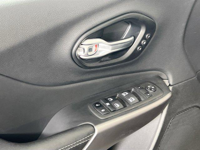 used 2022 Jeep Cherokee car, priced at $26,725