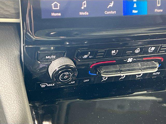 used 2021 Jeep Grand Cherokee L car, priced at $29,994