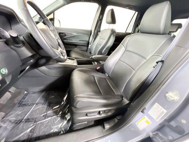 used 2022 Honda Passport car, priced at $29,918