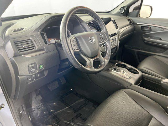 used 2022 Honda Passport car, priced at $29,918
