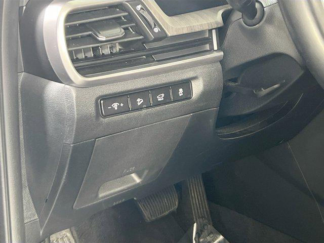 used 2024 Kia Telluride car, priced at $39,995