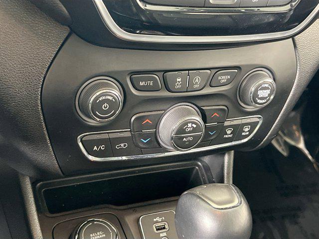 used 2022 Jeep Cherokee car, priced at $27,816
