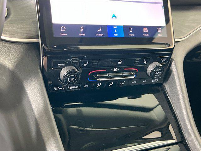 used 2022 Jeep Grand Cherokee car, priced at $32,893
