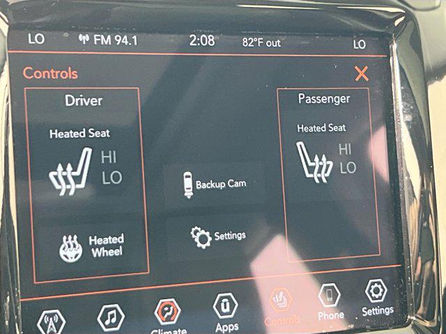 used 2022 Jeep Cherokee car, priced at $29,015