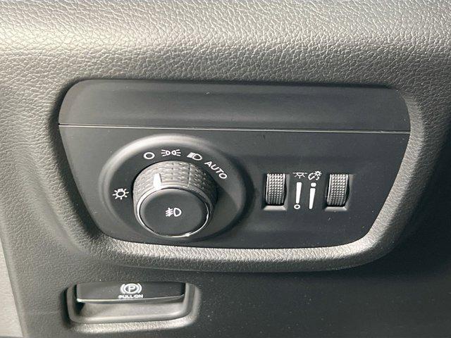 used 2023 Jeep Grand Cherokee car, priced at $36,049