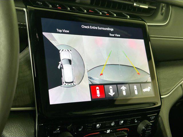 used 2023 Jeep Grand Cherokee car, priced at $36,049