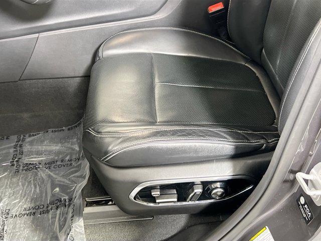 used 2022 Jeep Grand Cherokee car, priced at $38,045