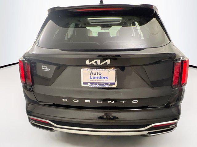 used 2022 Kia Sorento car, priced at $25,925