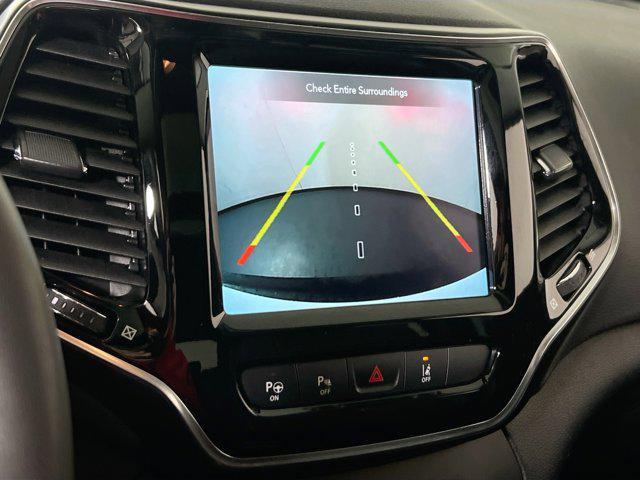 used 2022 Jeep Cherokee car, priced at $26,147
