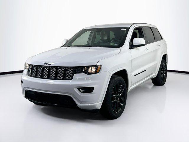used 2022 Jeep Grand Cherokee car, priced at $29,441