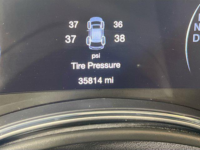 used 2022 Jeep Grand Cherokee car, priced at $27,399