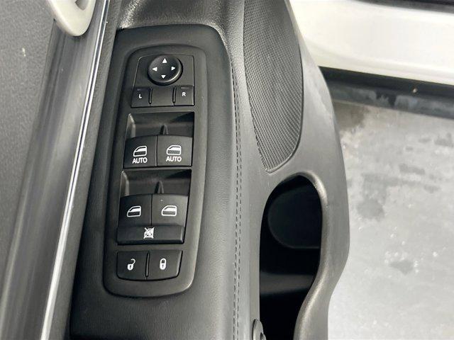 used 2021 Jeep Grand Cherokee car, priced at $28,995