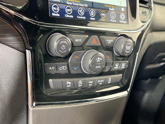 used 2021 Jeep Grand Cherokee car, priced at $26,550