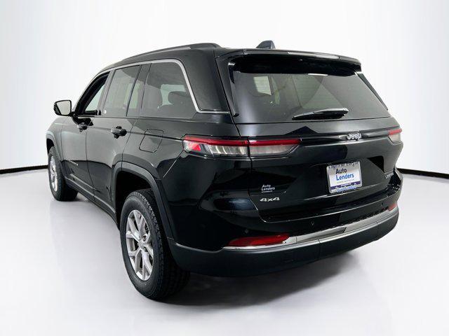 used 2022 Jeep Grand Cherokee car, priced at $34,452