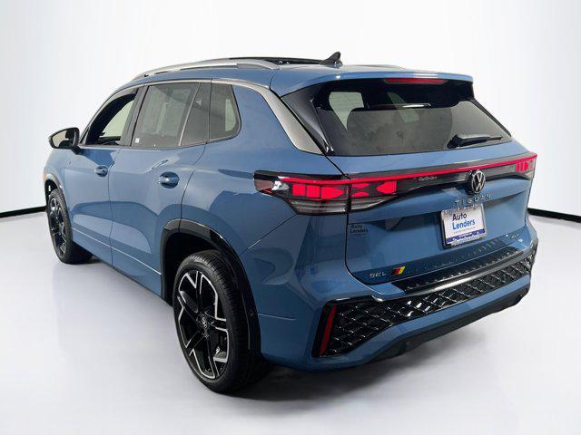 used 2025 Volkswagen Tiguan car, priced at $39,495