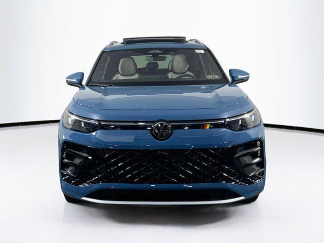 used 2025 Volkswagen Tiguan car, priced at $39,495