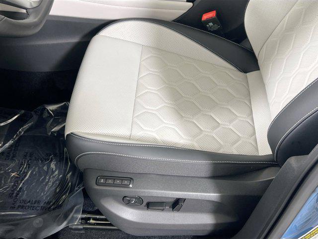 used 2025 Volkswagen Tiguan car, priced at $39,495