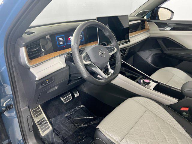 used 2025 Volkswagen Tiguan car, priced at $39,495