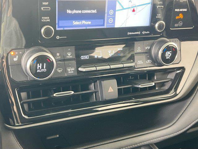 used 2021 Toyota Highlander car, priced at $35,770