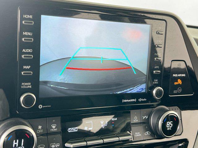 used 2021 Toyota Highlander car, priced at $35,770