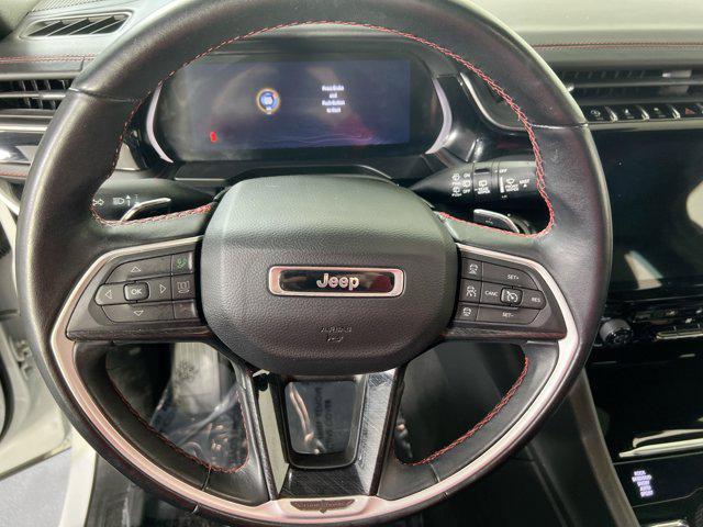 used 2022 Jeep Grand Cherokee car, priced at $32,990
