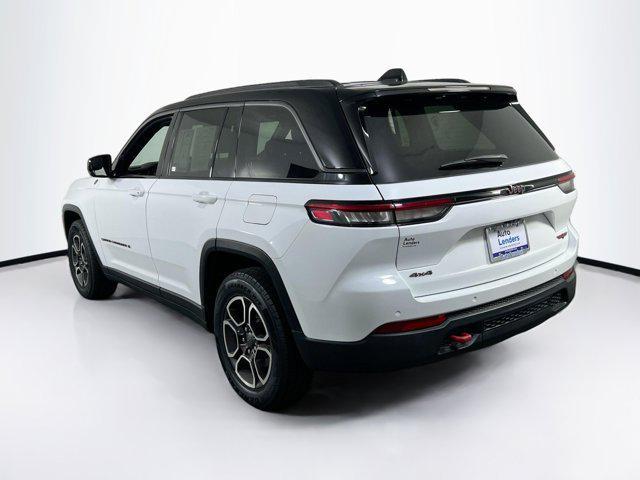 used 2022 Jeep Grand Cherokee car, priced at $32,990