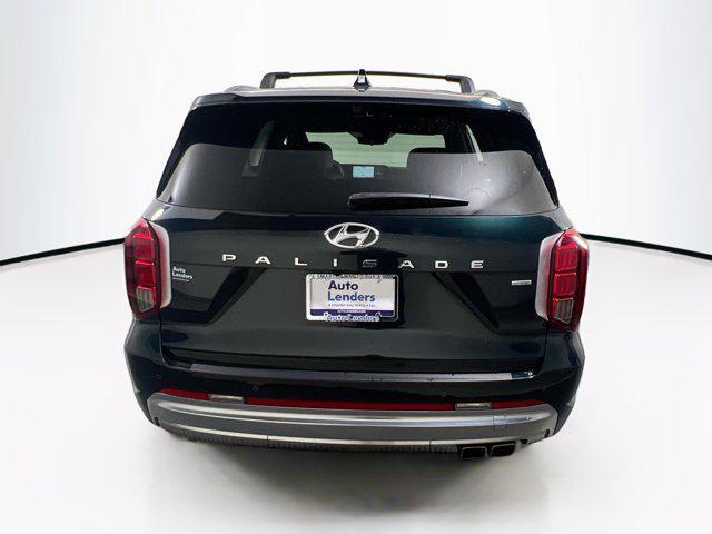 used 2023 Hyundai Palisade car, priced at $39,308
