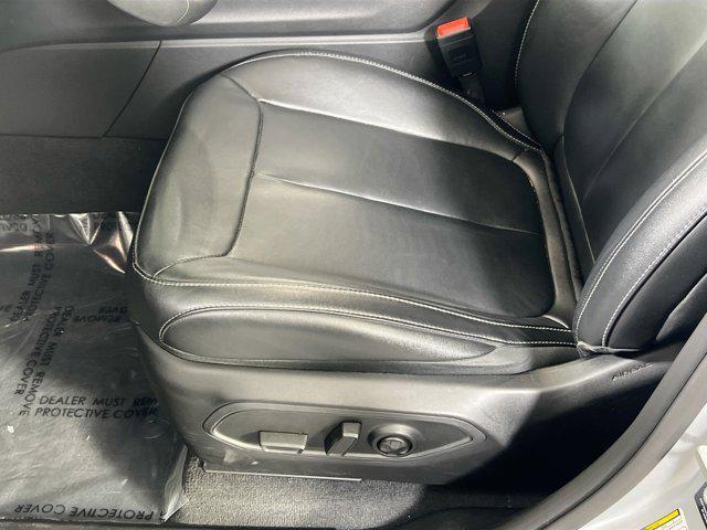 used 2023 Jeep Grand Cherokee car, priced at $33,830