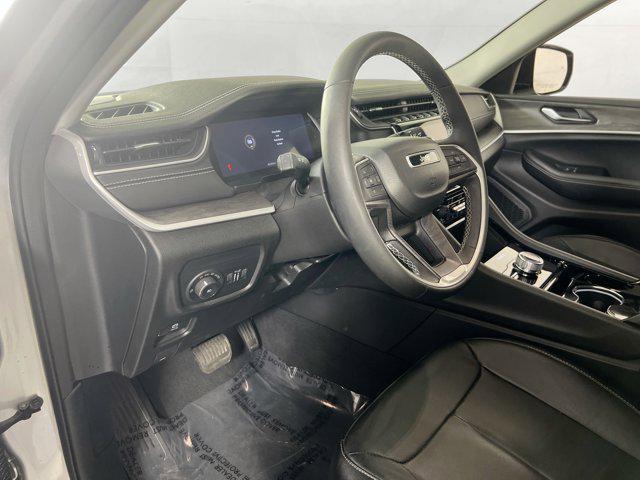 used 2023 Jeep Grand Cherokee car, priced at $33,830