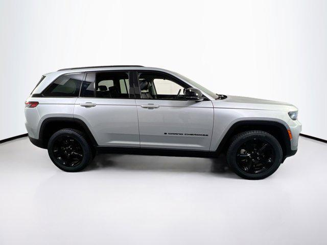 used 2023 Jeep Grand Cherokee car, priced at $33,830