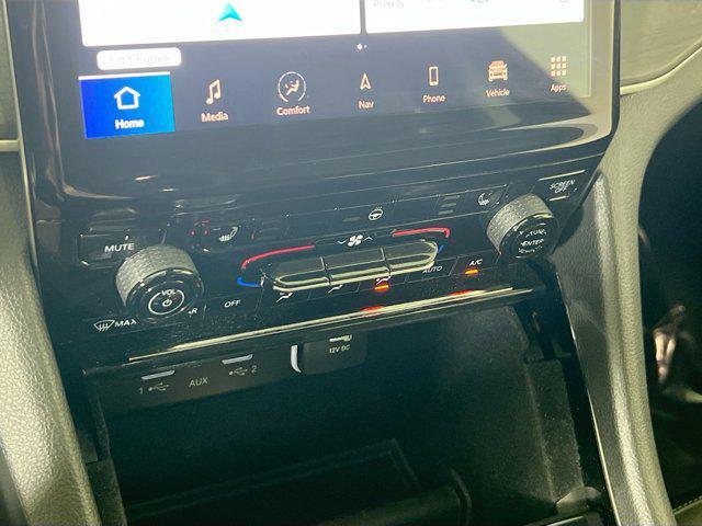 used 2023 Jeep Grand Cherokee car, priced at $33,830