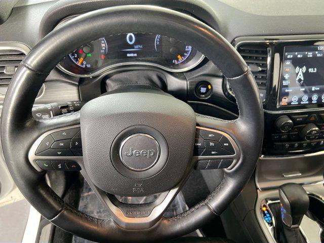 used 2022 Jeep Grand Cherokee car, priced at $28,150