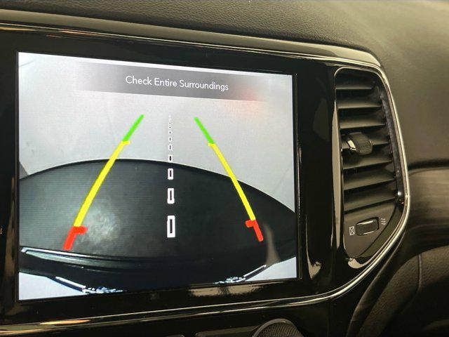 used 2022 Jeep Grand Cherokee car, priced at $31,320