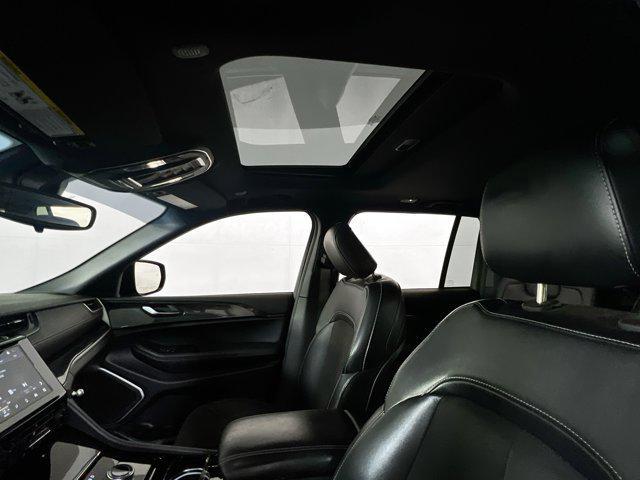 used 2022 Jeep Grand Cherokee car, priced at $35,245